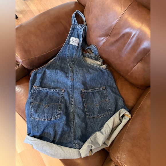 LEVI’S | UTILITY SHORTALLS - Picture 2 of 6